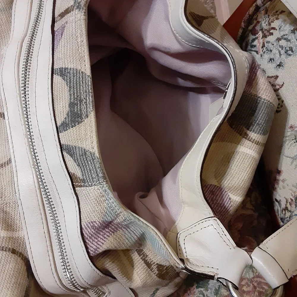 Coach Lynn Soho Multi-Color Optic Art Hobo Shoulder Bag - Picture 13 of 16